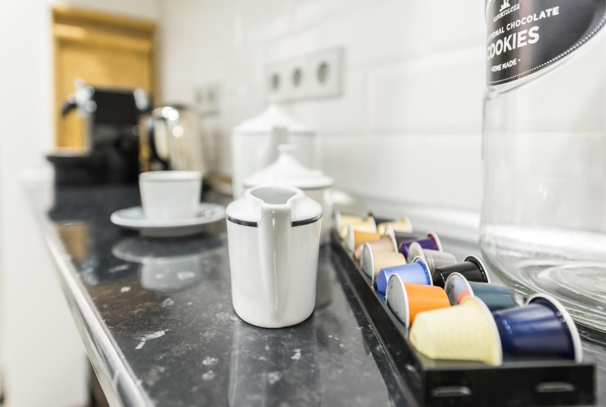 City Deluxe Apartment マドリード エクステリア 写真
