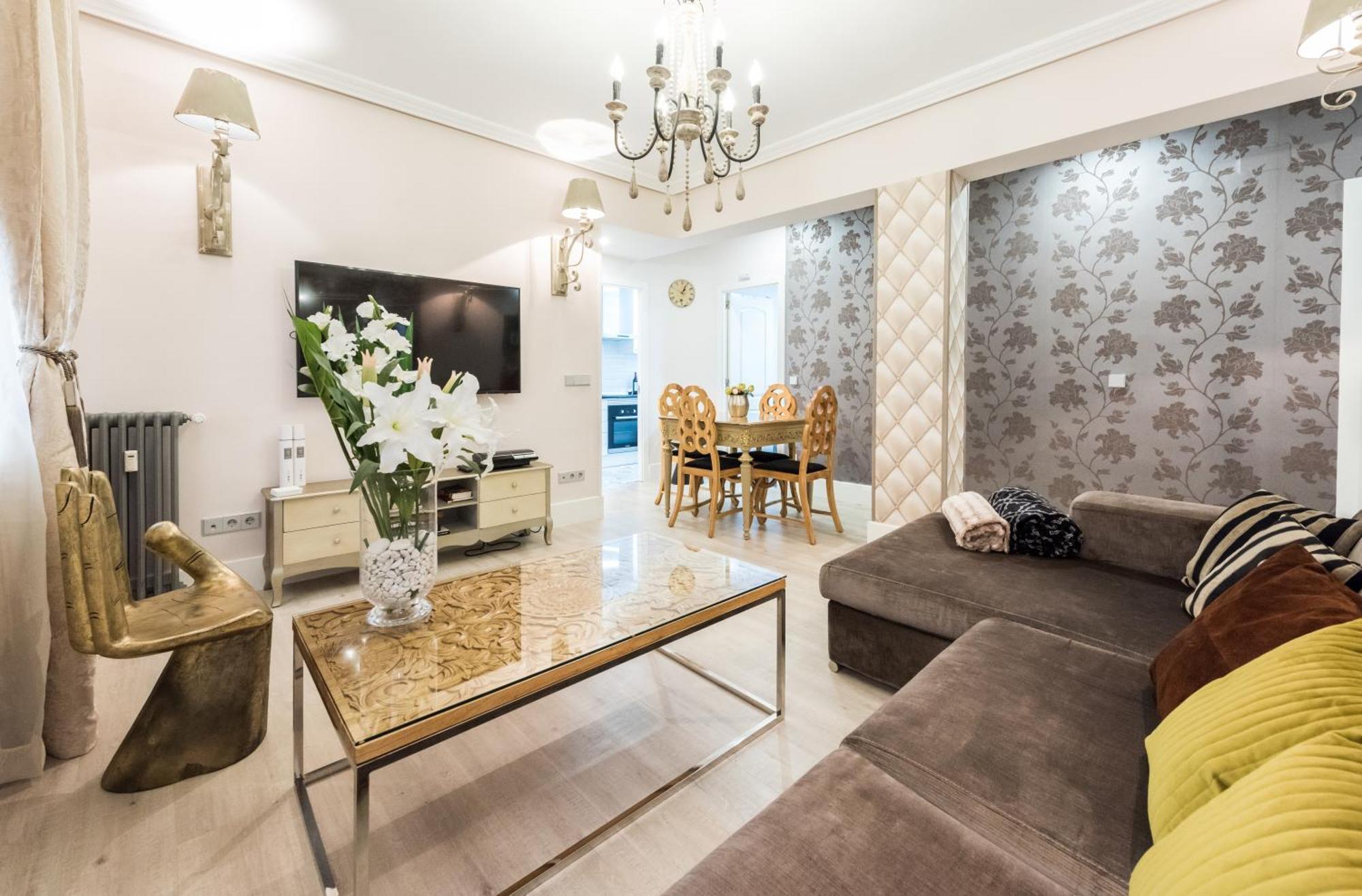 City Deluxe Apartment マドリード エクステリア 写真