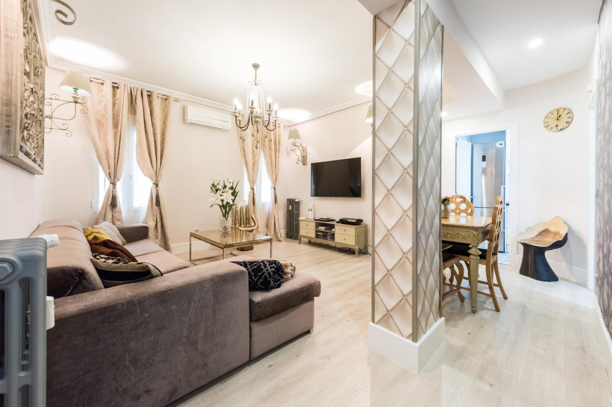 City Deluxe Apartment マドリード エクステリア 写真